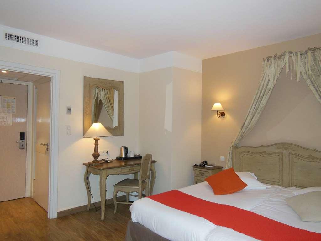 Best Western Hotel De La Bourse Mulhouse Room photo